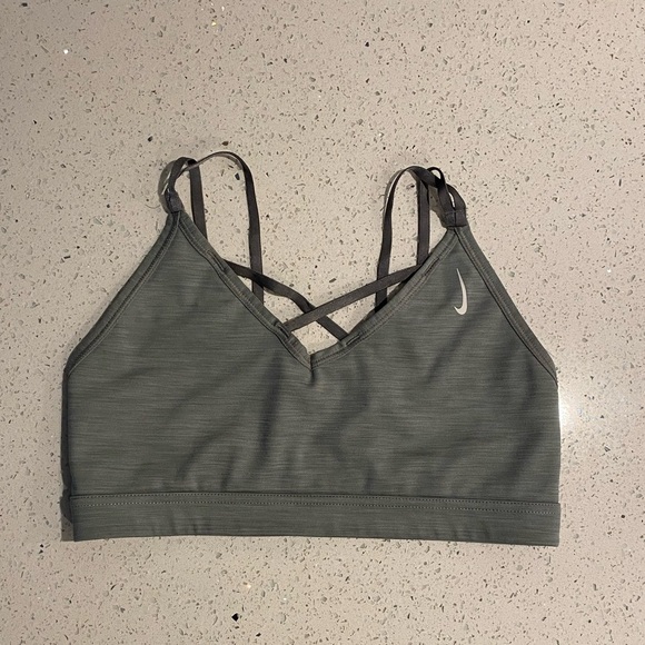 Nike Gray Sports Bra - Picture 4 of 4